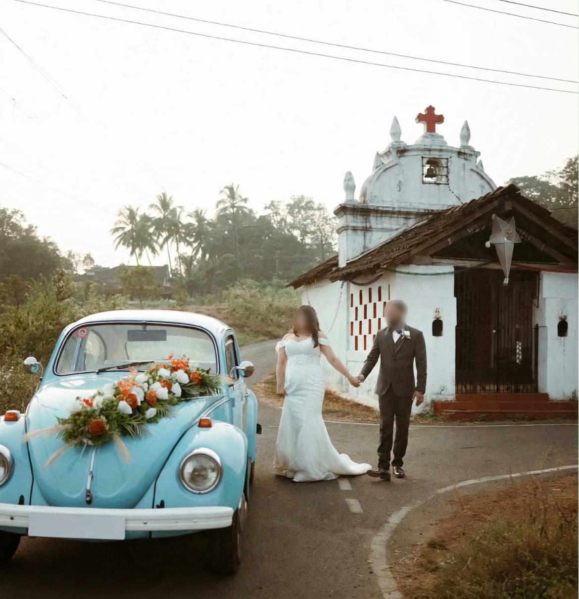 Volkswagen Vintage Beetle — Wedding Arrival