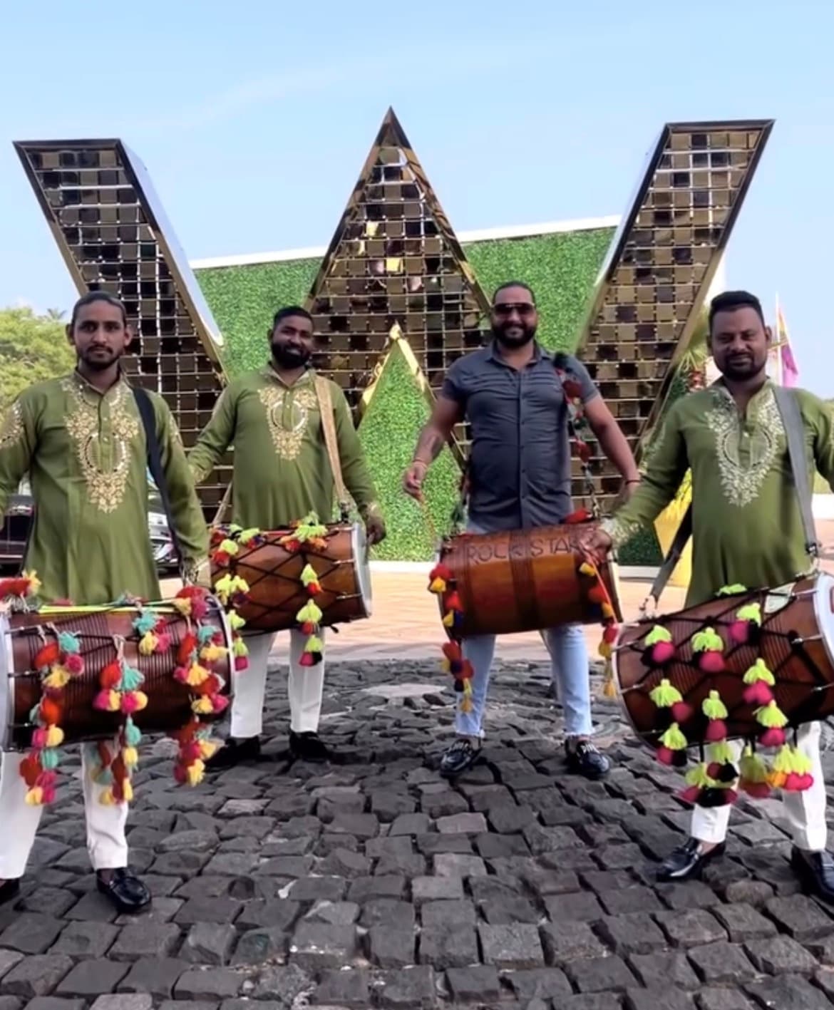 DHOL Booking