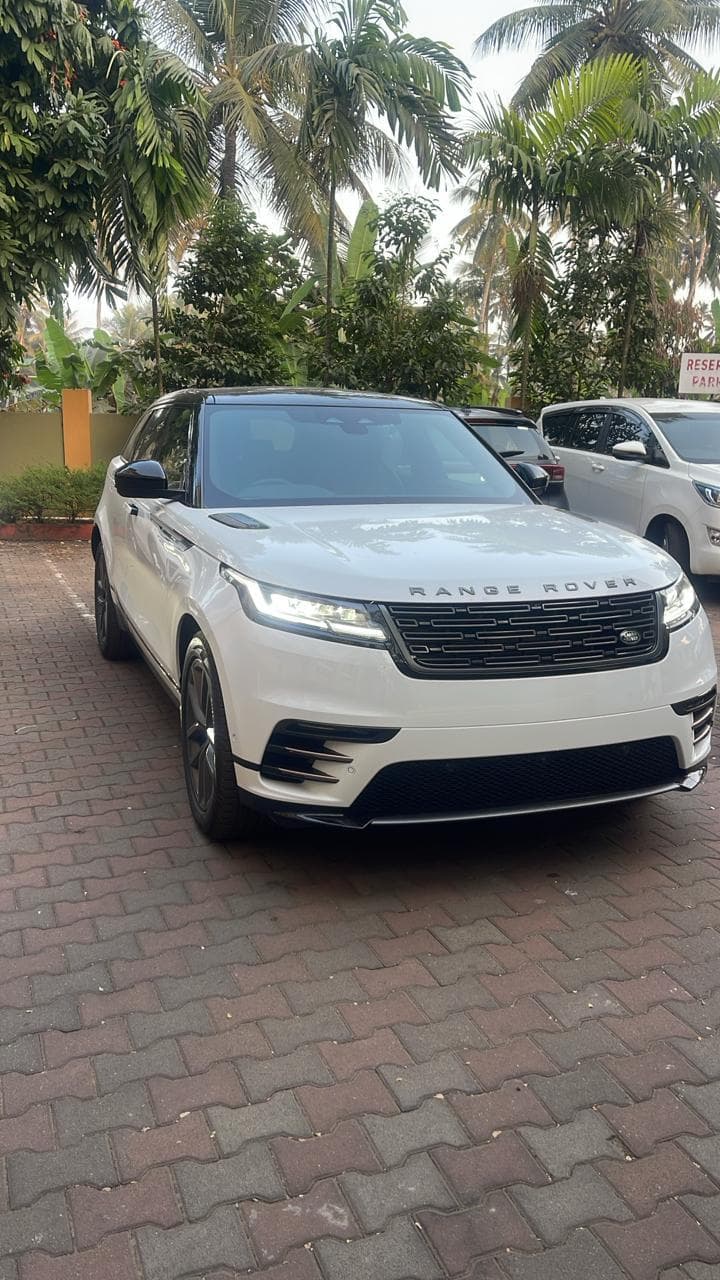 Range Rover Velar White