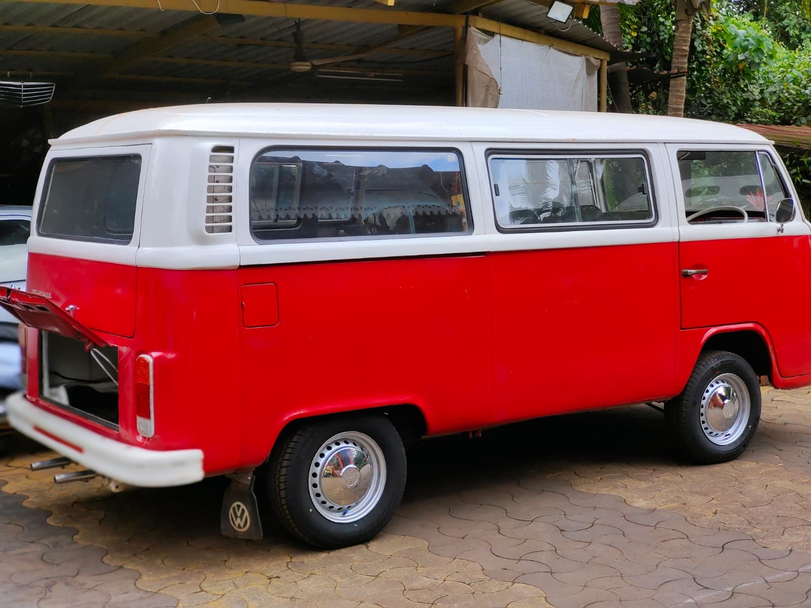 Vintage VW Vintage Van Type 2 T2 Red Shade Van