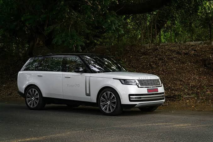 Range Rover Vogue in Goa