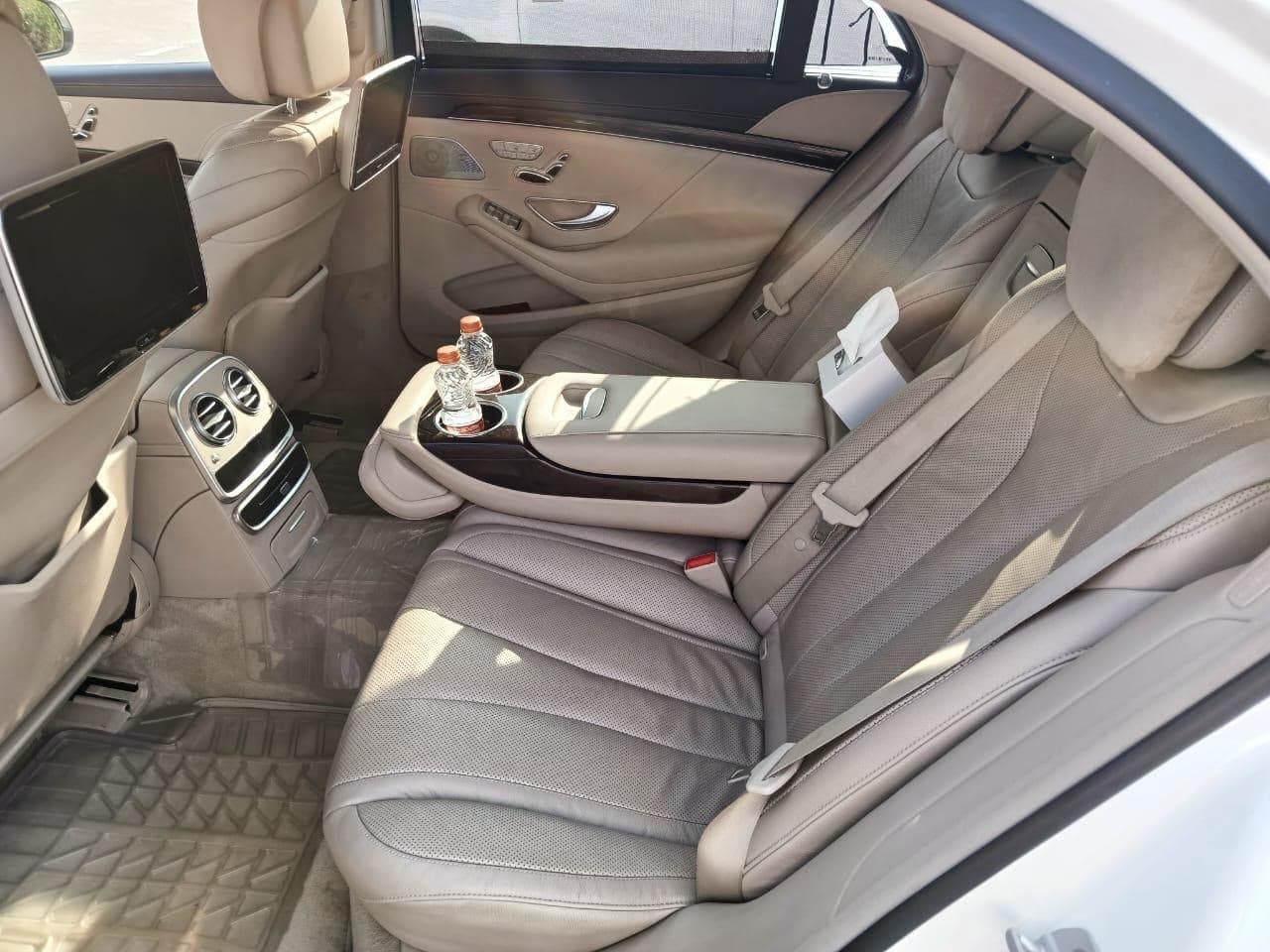 Mercedes S-Class VIP Transfer Side