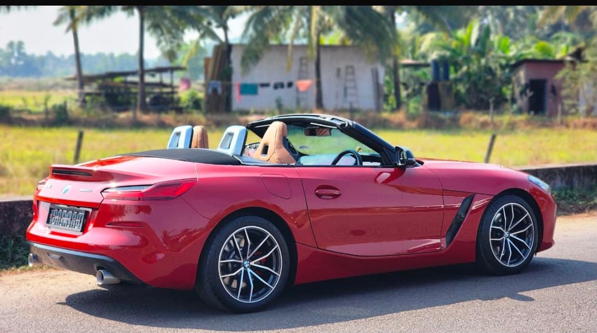 BMW Z4 Red Side View
