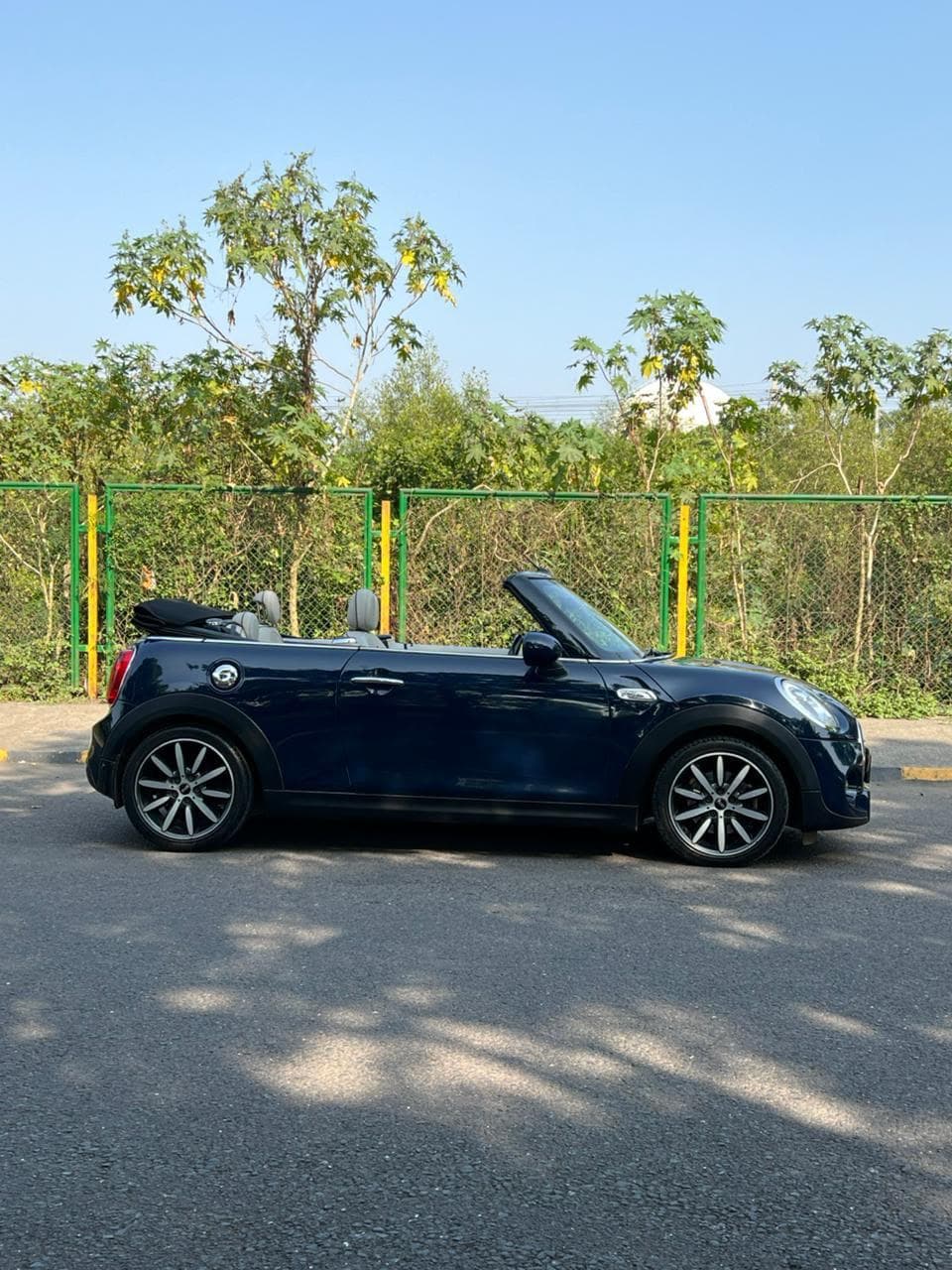 Mini Cooper — Black, 2021