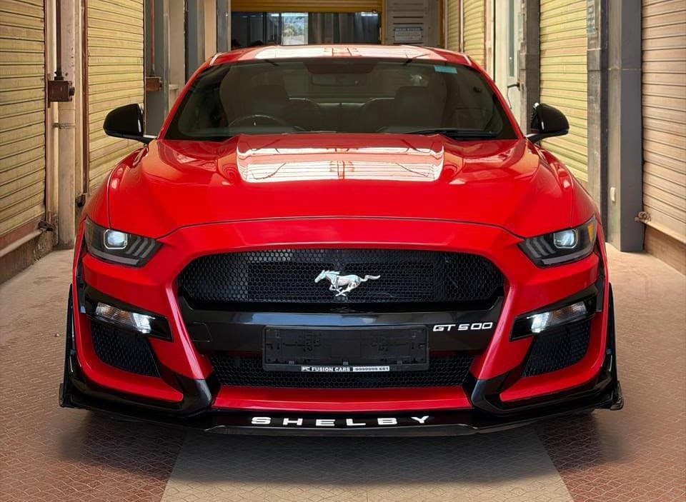 Mustang GT — Red